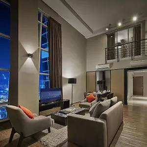 Maritime Luxury Aparthotel George Town